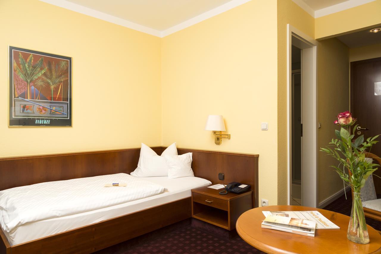Ringhotel Residenz ヴィットムント エクステリア 写真
