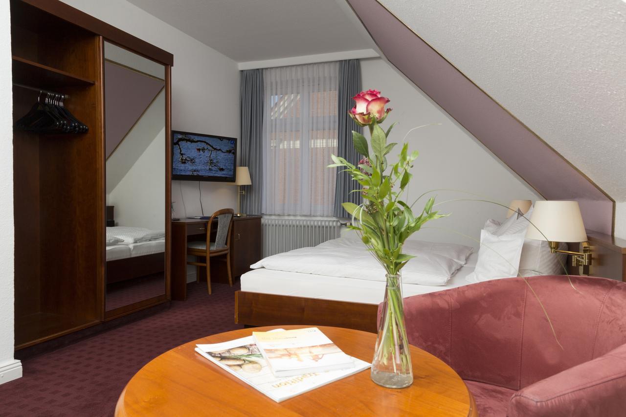 Ringhotel Residenz ヴィットムント エクステリア 写真