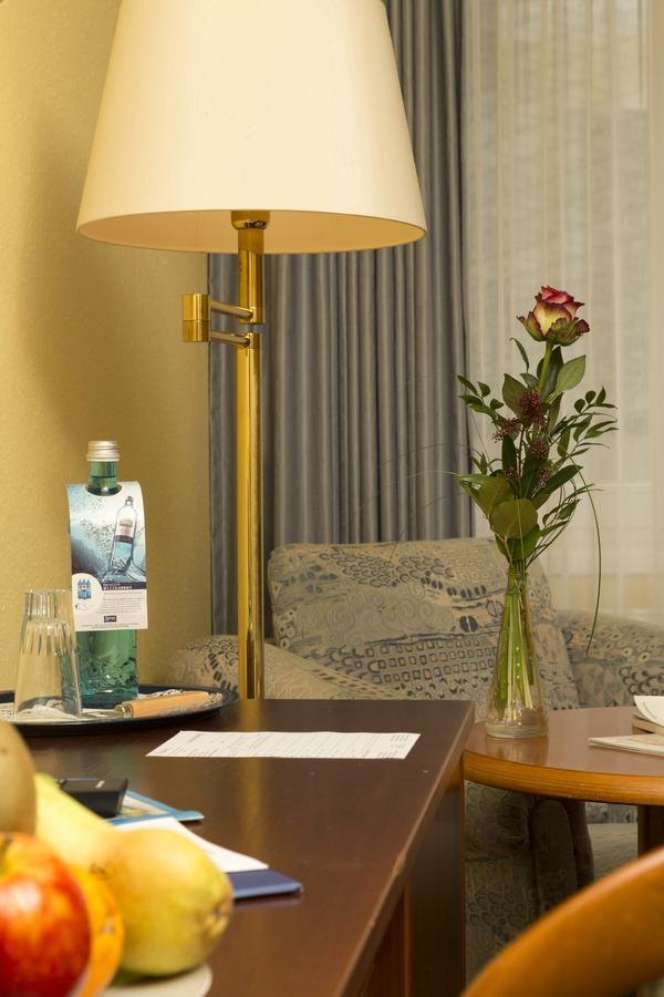 Ringhotel Residenz ヴィットムント エクステリア 写真