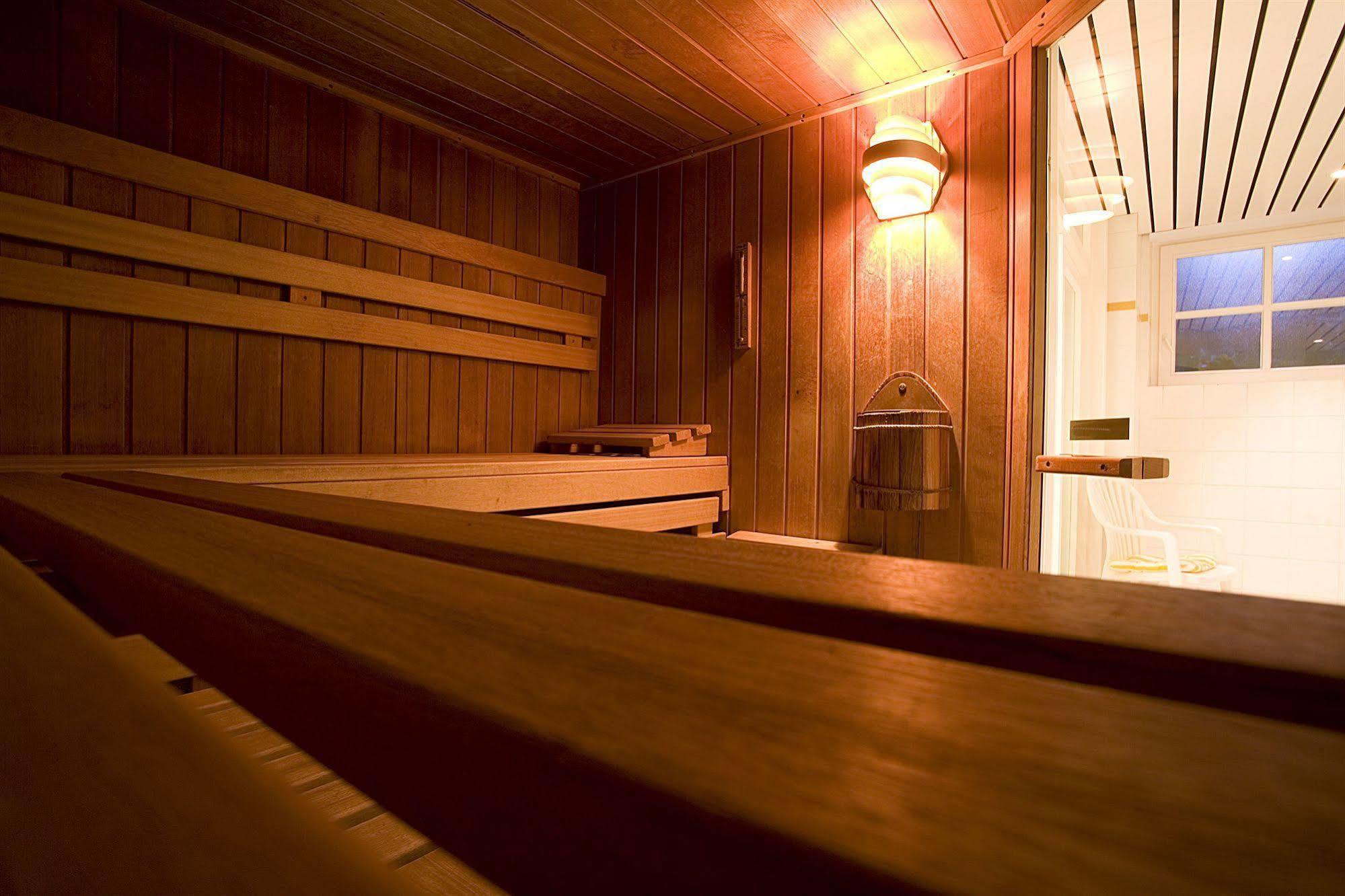 Ringhotel Residenz ヴィットムント エクステリア 写真